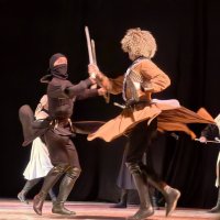 Поединок в танце :: Мариша Тим