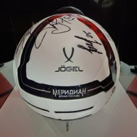 С автографами :: ИРЭН@ .