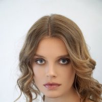 Незнакомка :: Саша Бабаев Незнакомка :: Саша Бабаев