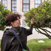 В парке дворца :: skijumper Иванов