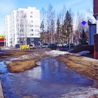 Апрель...Лужи и весна в городе! :: Владимир 