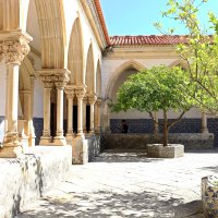 Дворик собора в Эворе :: Ольга Дворик собора в Эворе :: Ольга