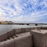 Весеннее утро на Неве :: Евгений 