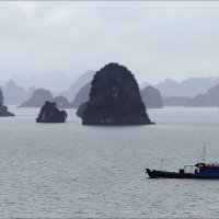 Встречи в Тонкинском заливе...(2) :: Валерий Готлиб