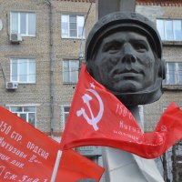 С Днём космонавтики. :: Михаил Столяров