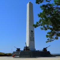 Керчь. Обелиск Славы Бессмертным Героям. :: Пётр Чернега
