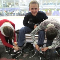 Хорошо когда есть старший брат и вдобавок его молодая жена.. :: Сергей Георгиевич Мещеряков