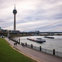 *** :: Witalij Löwin