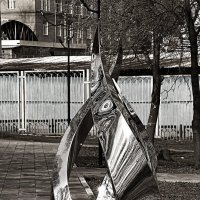 Инсталяция парковая.. :: Александр Шимохин