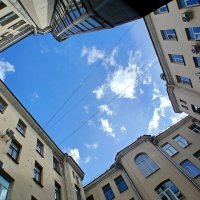 Двор-колодец на Петроградке :: Наталья Герасимова