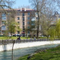 Дом у реки :: Валентин Семчишин