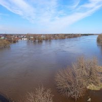 Разлилась река.Начало апреля. Вид с моста. :: Наталья ***