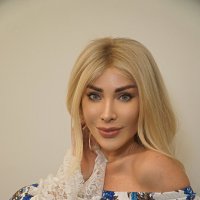 Незнакомка. :: Саша Бабаев