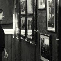 "Гляжу в себя, как в зеркало..." :: СЮ 