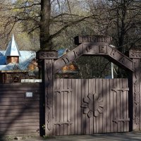 Апрель, который радовал нечасто :: Андрей Лукьянов