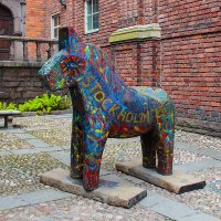 Далекарлийская лошадка :: Сергей Сомихин