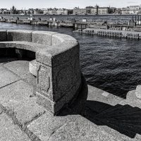 Днём на Английской набережной :: Eugene *