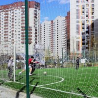 Дворовый футбол. :: Василий Палий