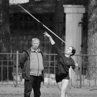 Метание копья :: Владилен Панченко