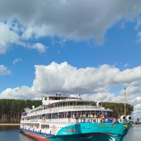Первый :: светлана льдокова