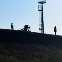 Вниз с ветерком. :: Лилия * Вниз с ветерком. :: Лилия *
