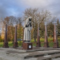 Памятник Марии Матвеевне Фроловой и восьми её сыновьям :: Татьяна Машошина Памятник Марии Матвеевне Фроловой и восьми её сыновьям :: Татьяна Машошина