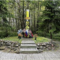 Памятник героям разведывательной группы "ДЖЕК". :: Валерия Комова Памятник героям разведывательной группы "ДЖЕК". :: Валерия Комова