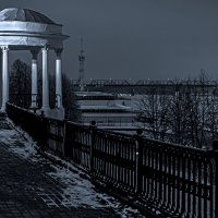 Кадр у ротонды :: Eugene *