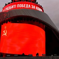 «Матрешка Москвы» Сюжет ко Дню Победы. :: Татьяна Помогалова