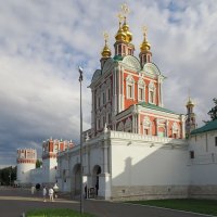 Новодевичий монастырь. :: Евгений Седов