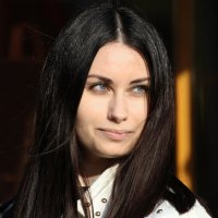 Уличный портрет :: Владимир59 
