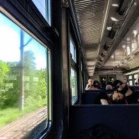 В электропоезде :: Юлия Денискина