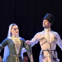 С женщиной на цыпочках :: Мариша Тим