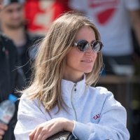 Девушка на открытии мотосезона. :: Виктор Евстратов Девушка на открытии мотосезона. :: Виктор Евстратов