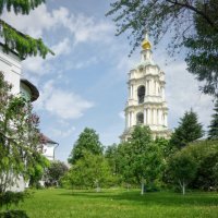 Колокольня с храмом в честь преподобного Сергия Радонежского :: Andrey Lomakin Колокольня с храмом в честь преподобного Сергия Радонежского :: Andrey Lomakin