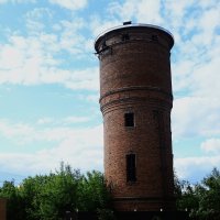 Старая водонапорная башня. :: Василий Палий