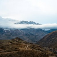 В горах :: Oleg S