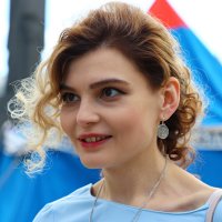 Уличный портрет :: Владимир59 