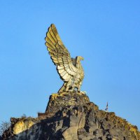 Скульптура "Орёл" :: Олег 