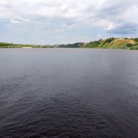 Вид с понтонного моста на Троицкую гору (г.Павлово) :: Tarka Вид с понтонного моста на Троицкую гору (г.Павлово) :: Tarka