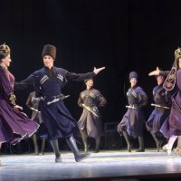 Из серии Кавказские танцы :: Мариша Тим Из серии Кавказские танцы :: Мариша Тим