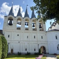 Звонница Тихвинского Успенского монастыря :: Наталия Павлова