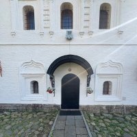 Патриаршья келья Тихвинского монастыря :: Наталия Павлова