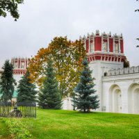 В Новодевичьем монастыре :: Irene Irene