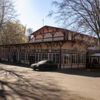Здание бывшего курхауса Раушена :: Gen 