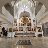 На территории храма св. Пантелеймона :: Виктор На территории храма св. Пантелеймона :: Виктор
