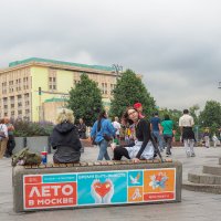 Городская Зарисовка :: юрий поляков