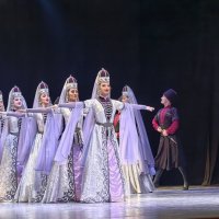 Из серии Кавказские танцы :: Мариша Тим Из серии Кавказские танцы :: Мариша Тим