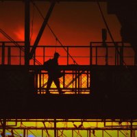 Человек на мосту. ТОП 20% В КОНКУРСЕ 35 awards :: Фотогруппа Весна Человек на мосту. ТОП 20% В КОНКУРСЕ 35 awards :: Фотогруппа Весна