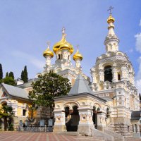 Храм Александра Невского.Ялта :: Ольга Храм Александра Невского.Ялта :: Ольга